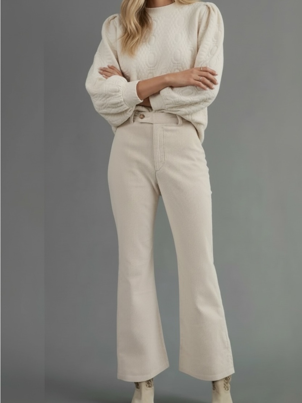 Levi’s Math Club Flare Corduroy Pants. Size 26